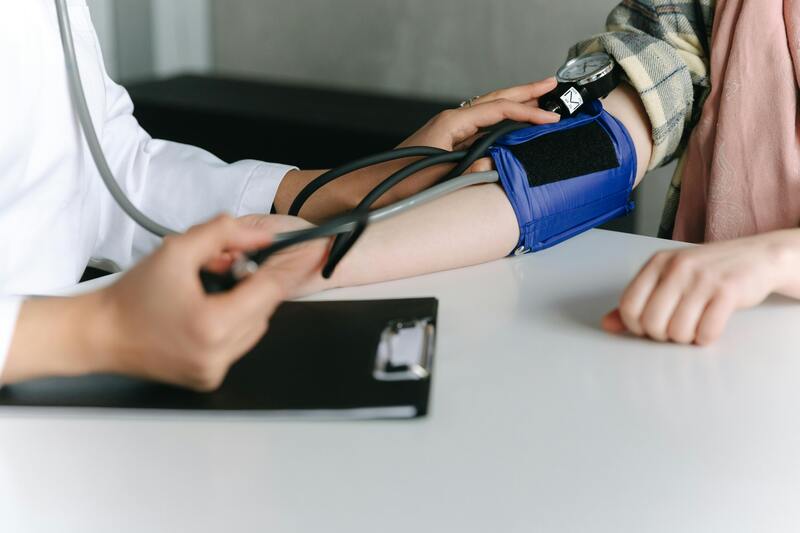 Día Mundial de la Hipertensión: hábitosque debes conocer para cuidar tu presión arterial y tu corazón